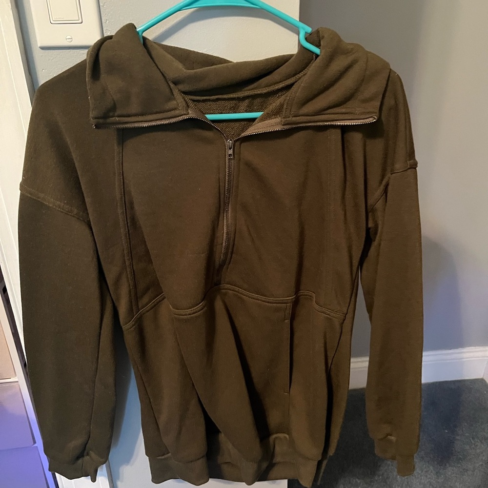 green color neck zip up